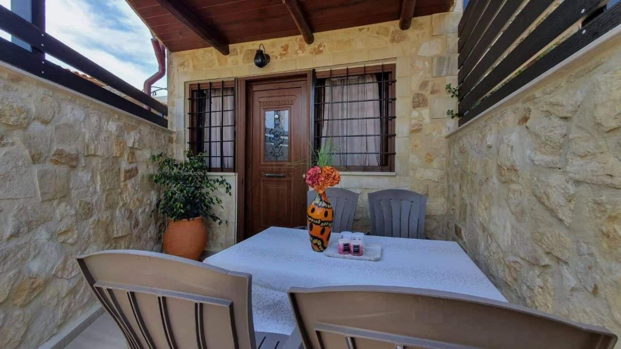 Dioni Stone House Villa Petrokefalo Luaran gambar