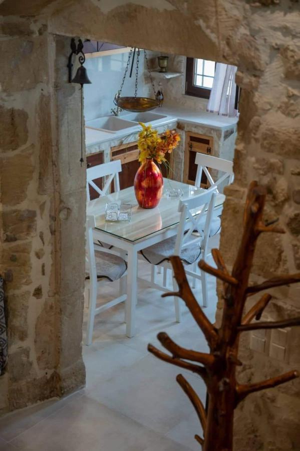 Dioni Stone House Villa Petrokefalo Luaran gambar
